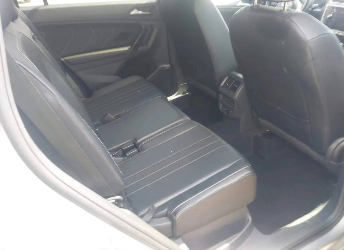 VOLKSWAGEN TIGUAN SE R-LINE BLACK 2023