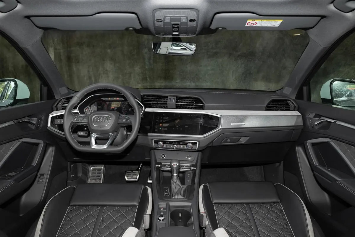 AUDI Q3 2026