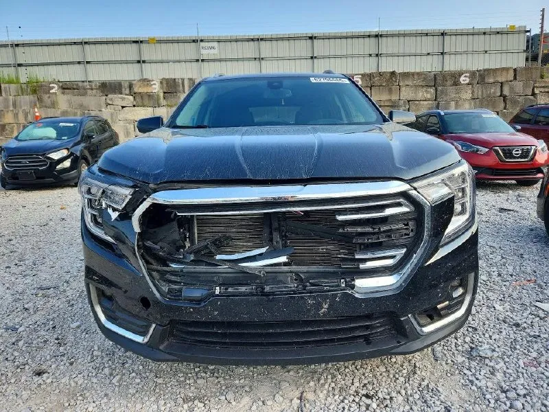GMC TERRAIN SLT 2023
