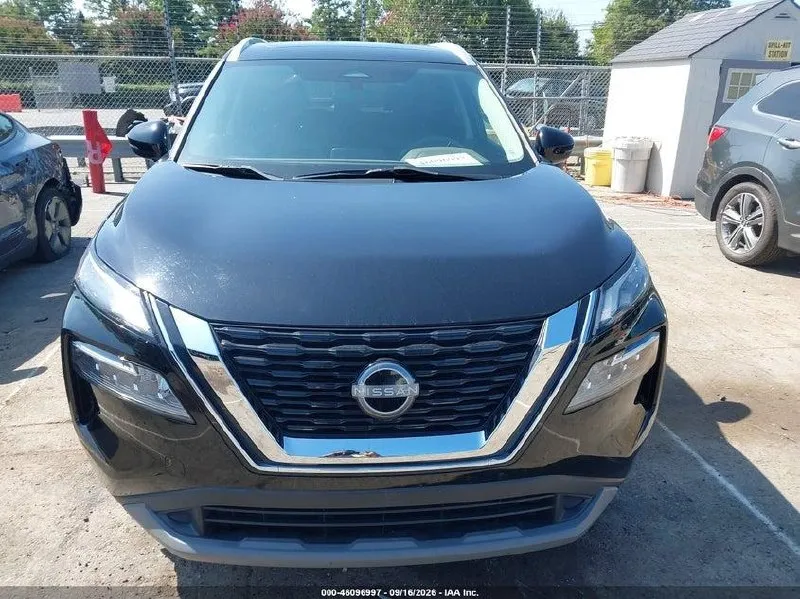 NISSAN ROGUE SV 2022
