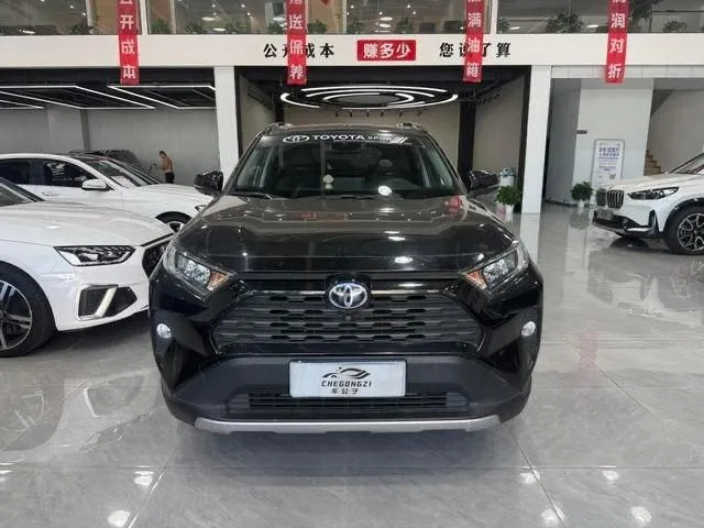 TOYOTA RAV4 2022