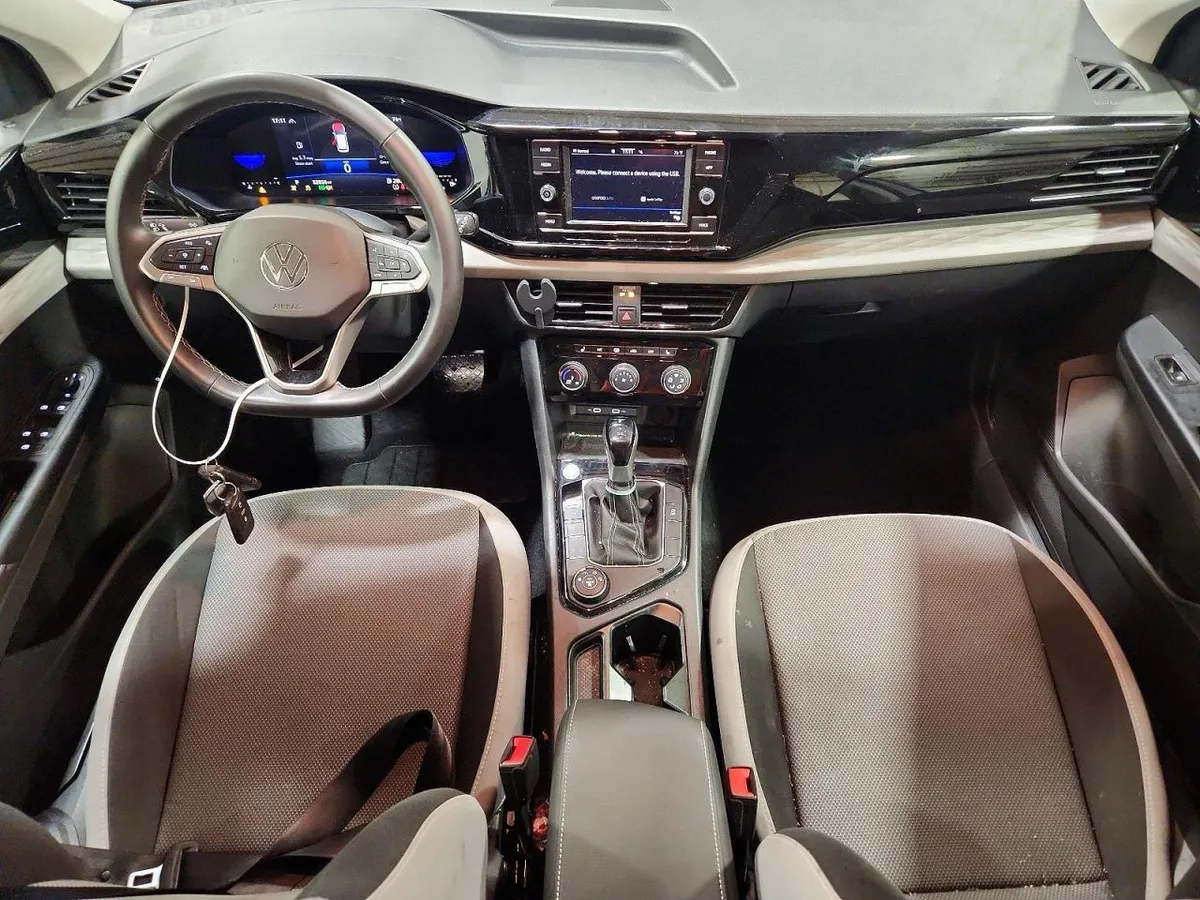 VOLKSWAGEN TAOS S 2024