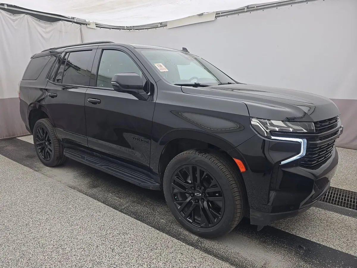 CHEVROLET TAHOE RST 2023