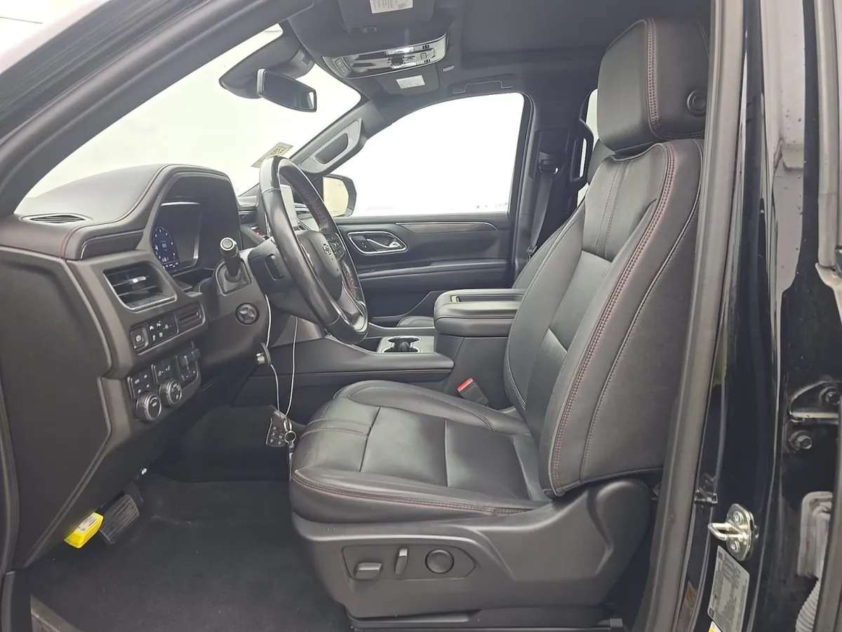 CHEVROLET TAHOE RST 2023