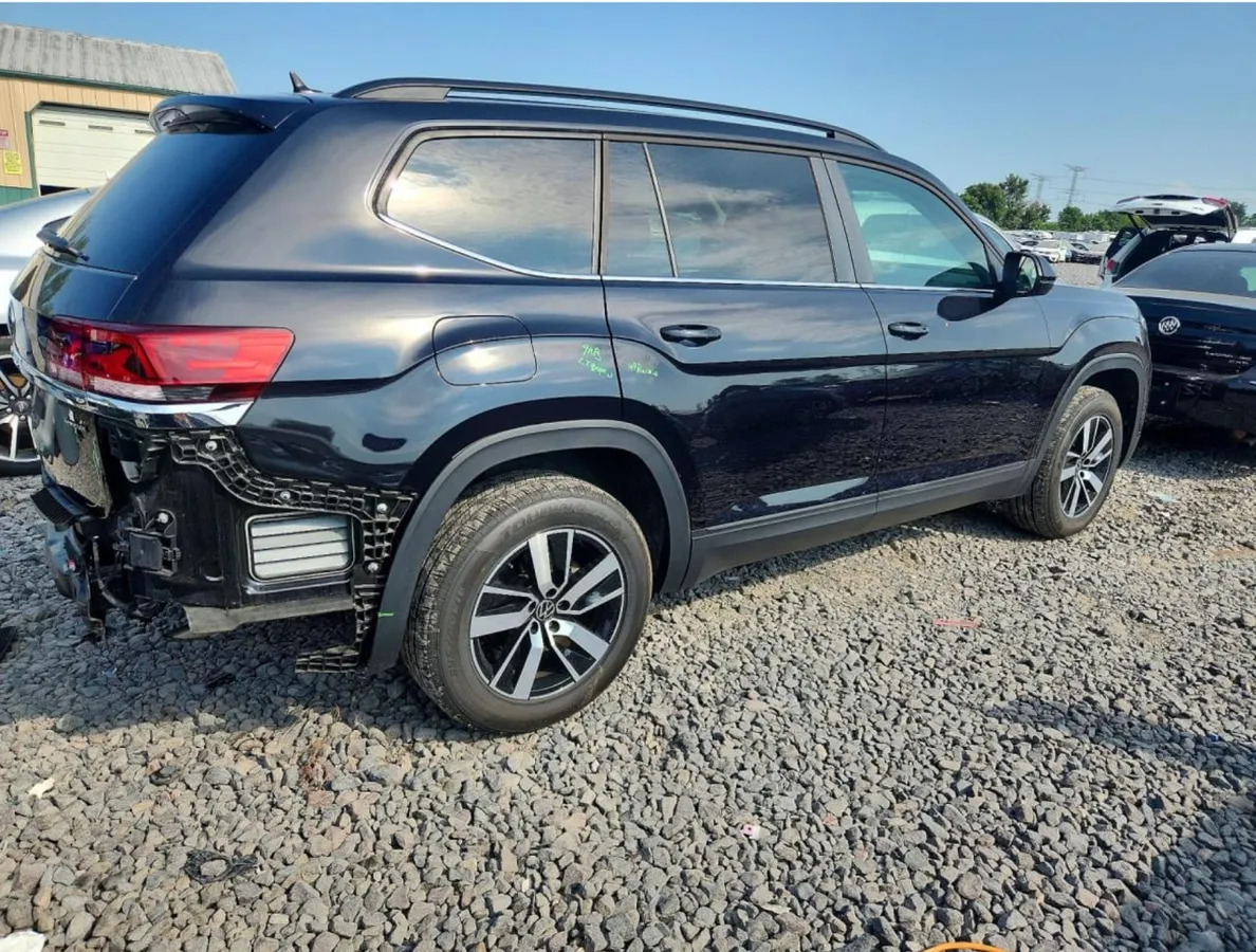 VOLKSWAGEN ATLAS SE 2023