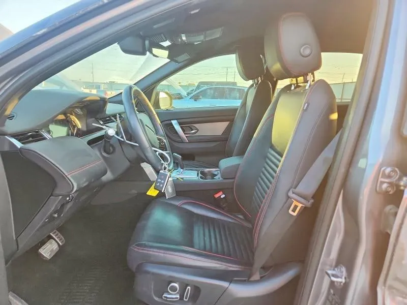 LAND ROVER DISCOVERY R-DYNAMIC S 2022