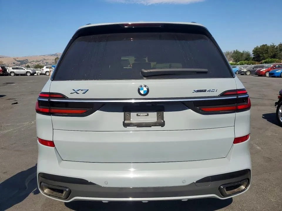 BMW X7 XDRIVE40I 2023
