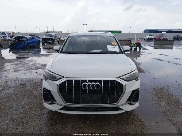 AUDI Q3 PREMIUM 45 TFSI S LINE 2022