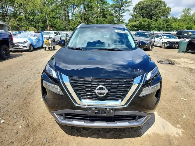 NISSAN ROGUE SL 2023