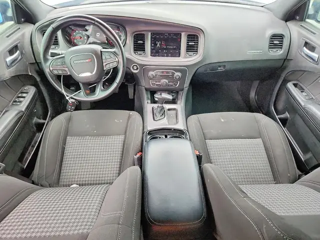 DODGE CHARGER SXT 2023