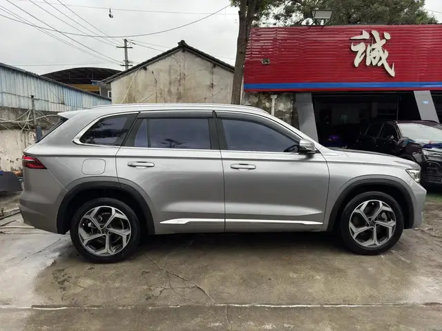 GEELY MONJARO 2022