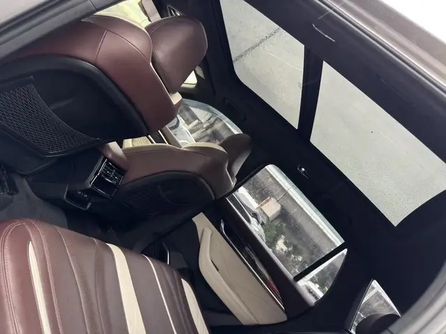 GEELY MONJARO 2022