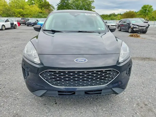 FORD ESCAPE SE 2022