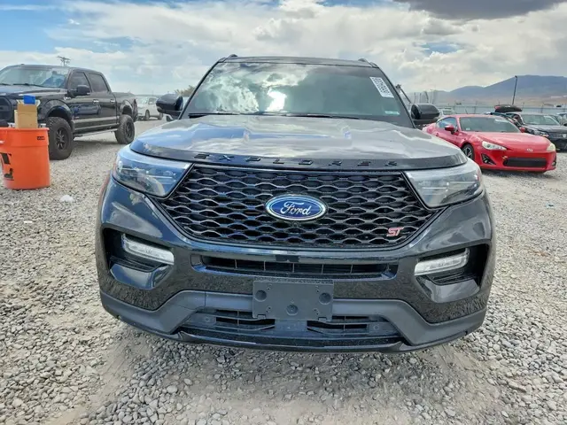 FORD EXPLORER ST 2023