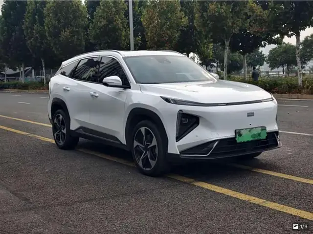 GEELY GALAXY L7 2025