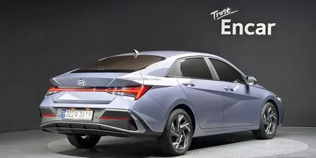 HYUNDAI AVANTE 2023