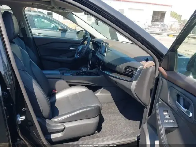 NISSAN ROGUE SV 2022
