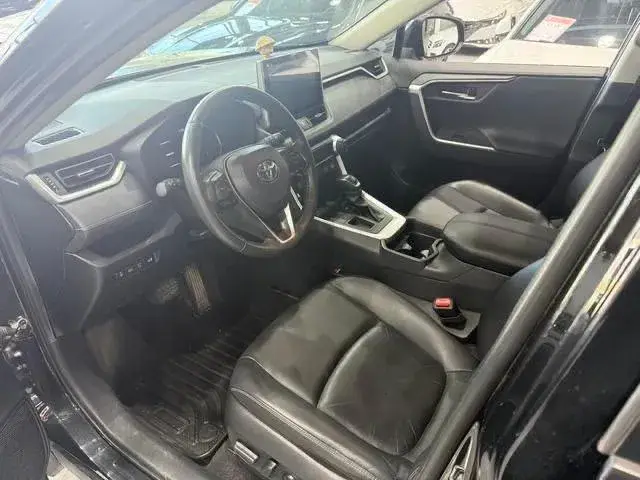 TOYOTA RAV4 2022