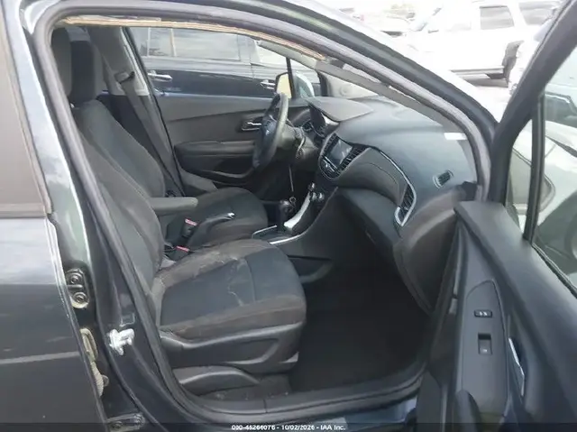 CHEVROLET TRAX LS 2021
