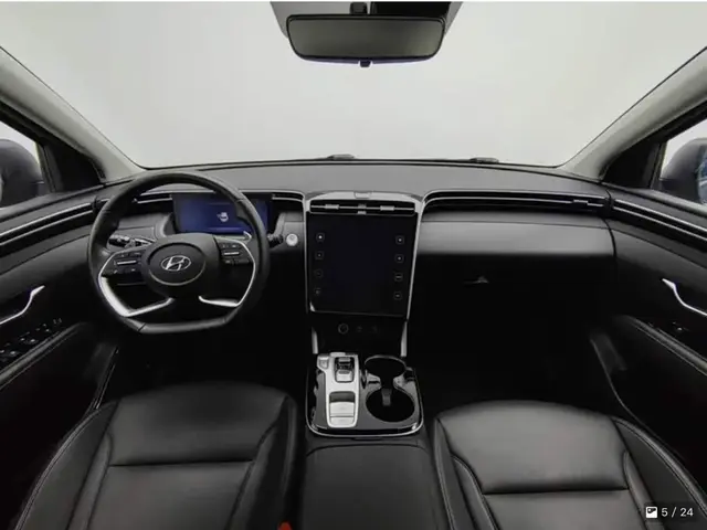 HYUNDAI TUCSON PREMIUM 2023