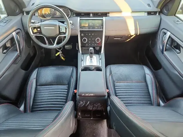 LAND ROVER DISCOVERY R-DYNAMIC S 2022