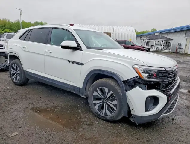 VOLKSWAGEN ATLAS SE 2024