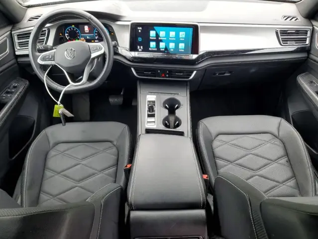 VOLKSWAGEN ATLAS SE 2024