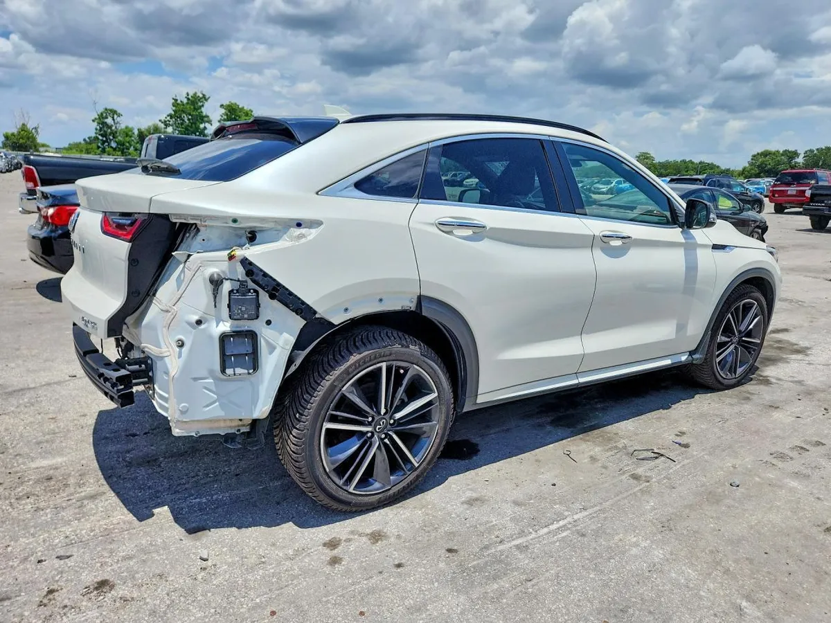 INFINITI QX55 2023