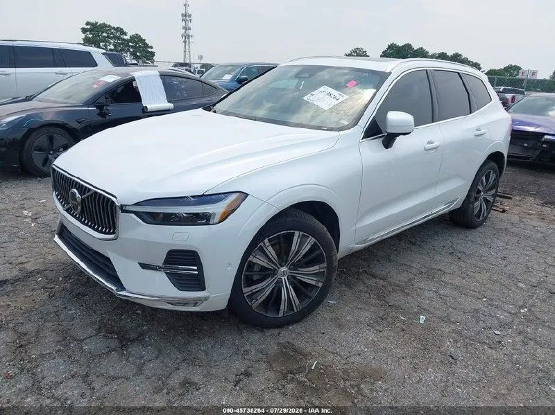 VOLVO XC60 2023