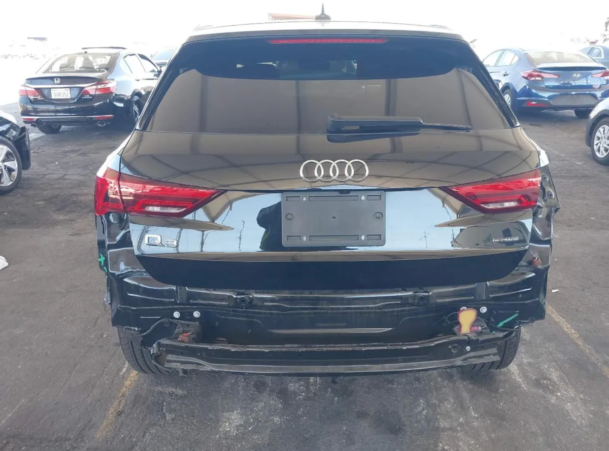 AUDI Q3 0 2024