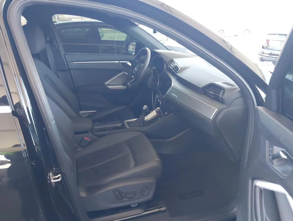 AUDI Q3 0 2024