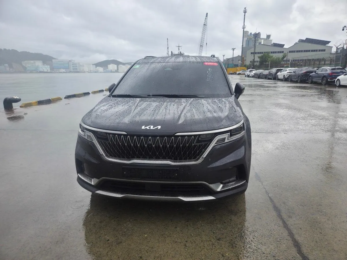 KIA CARNIVAL 2021