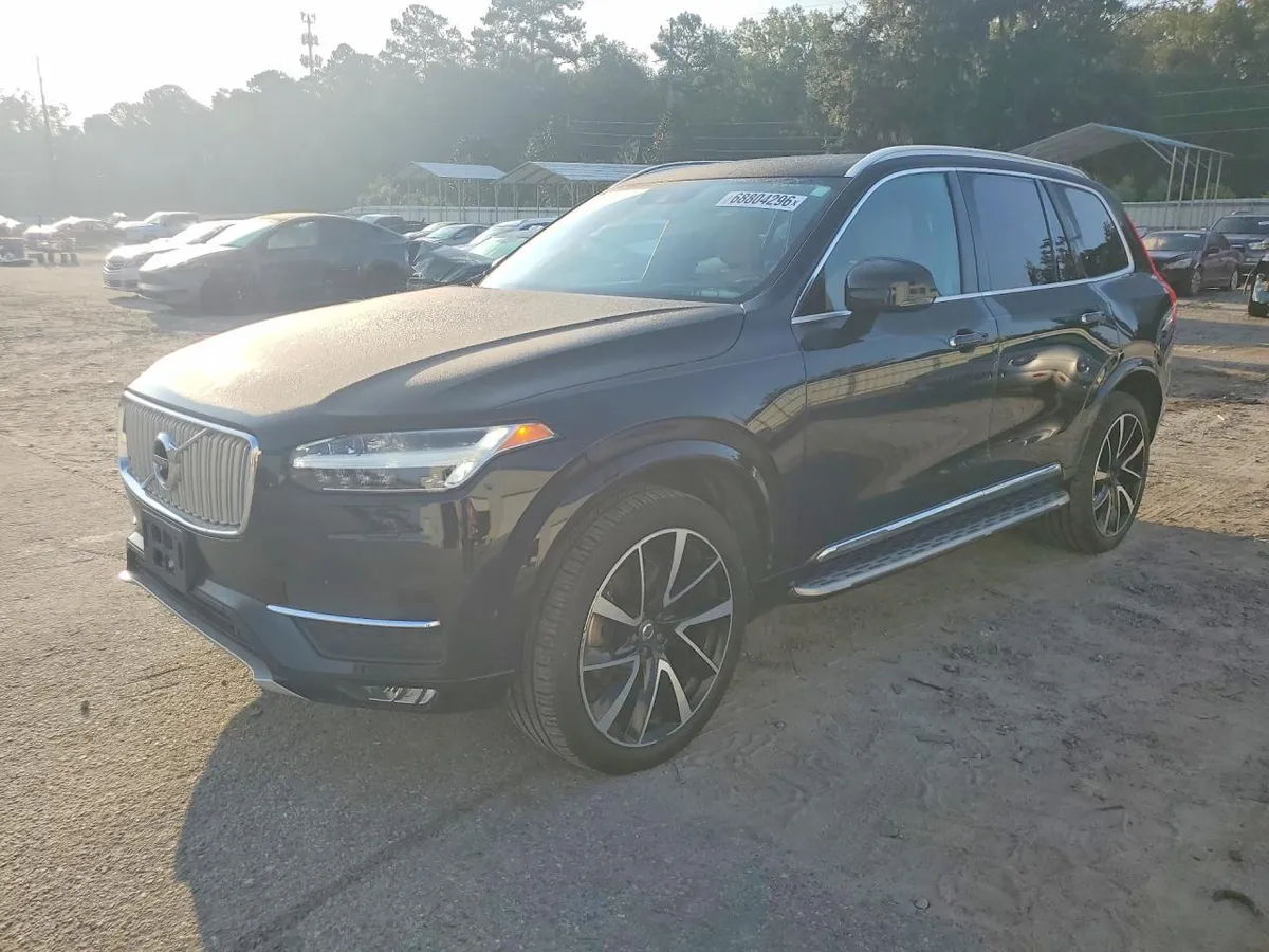 VOLVO XC90 T6 2018