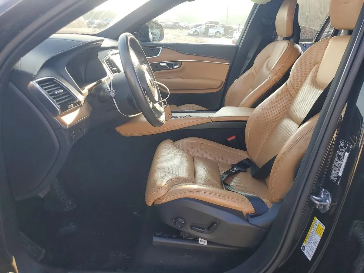 VOLVO XC90 T6 2018