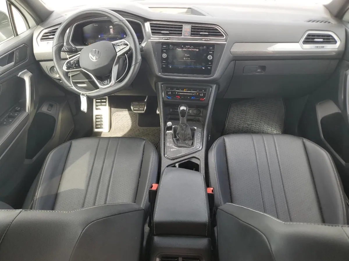VOLKSWAGEN TIGUAN 2024
