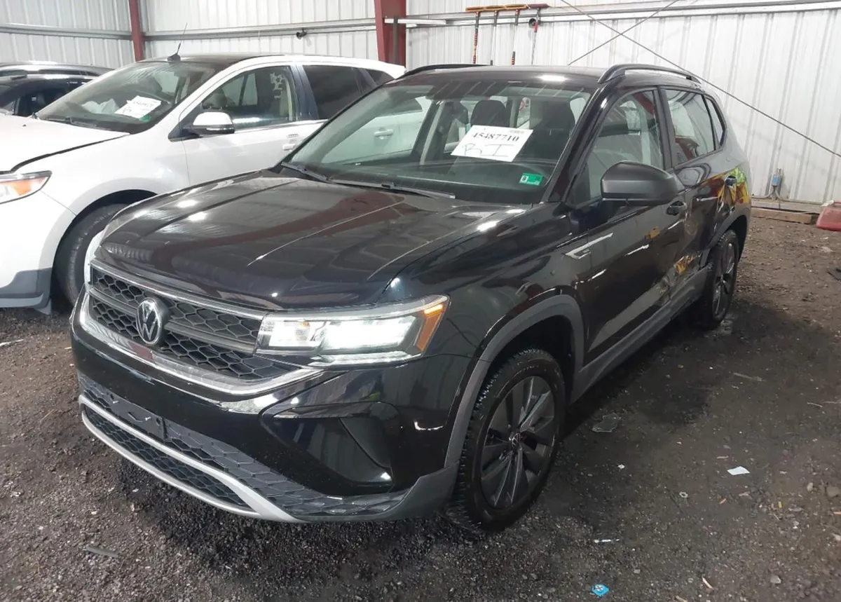 VOLKSWAGEN TAOS 2022