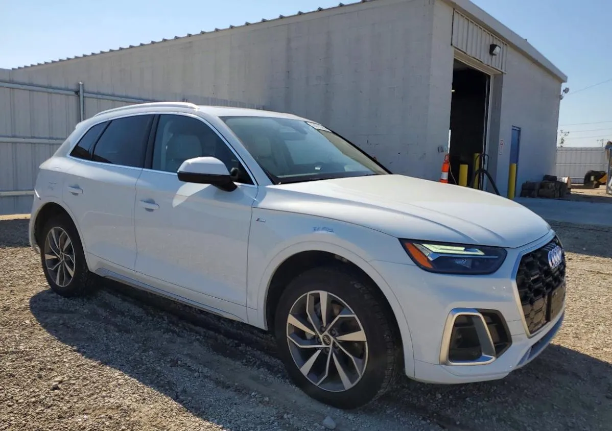 AUDI Q5 0 2024