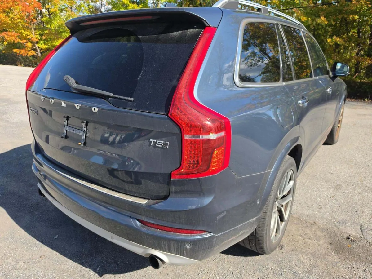 VOLVO XC90 T5 MOMENTUM 2018
