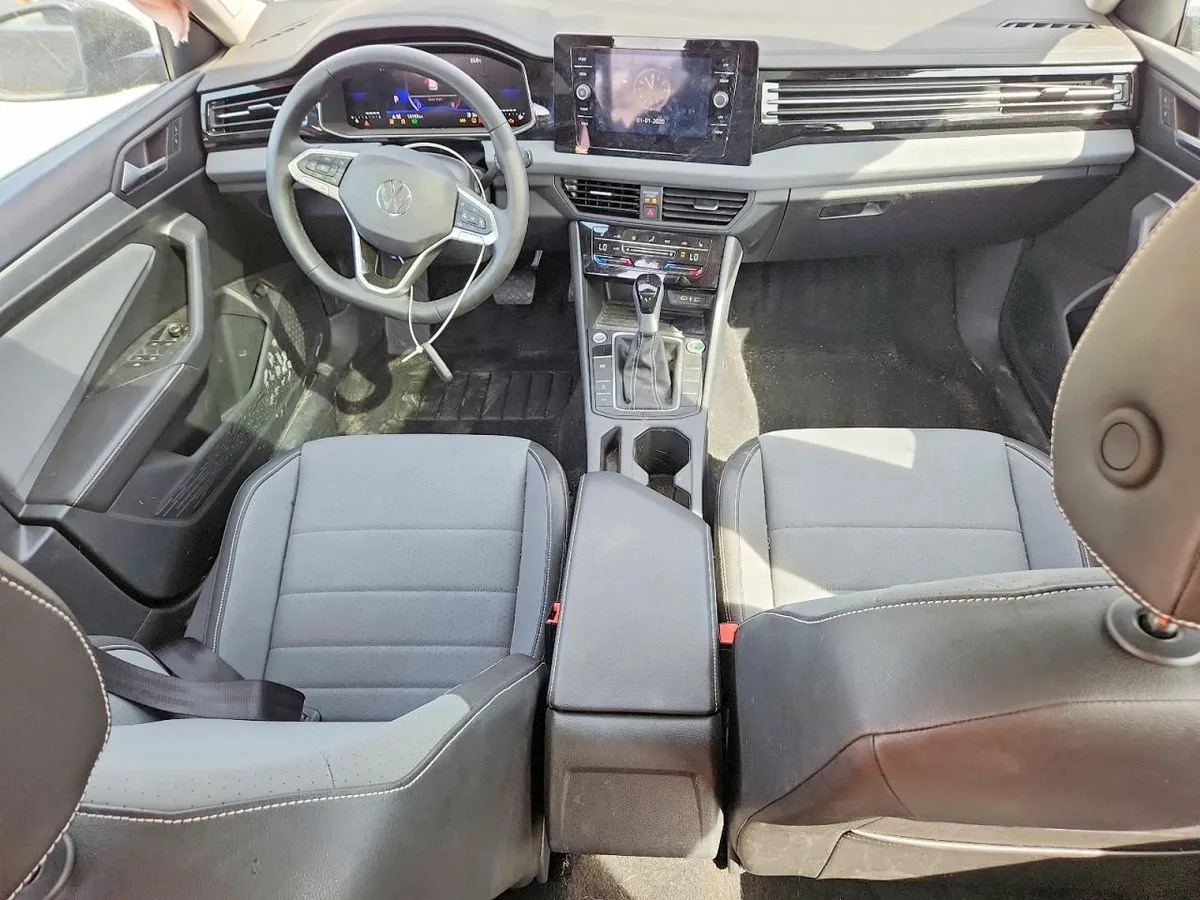 VOLKSWAGEN JETTA 2025