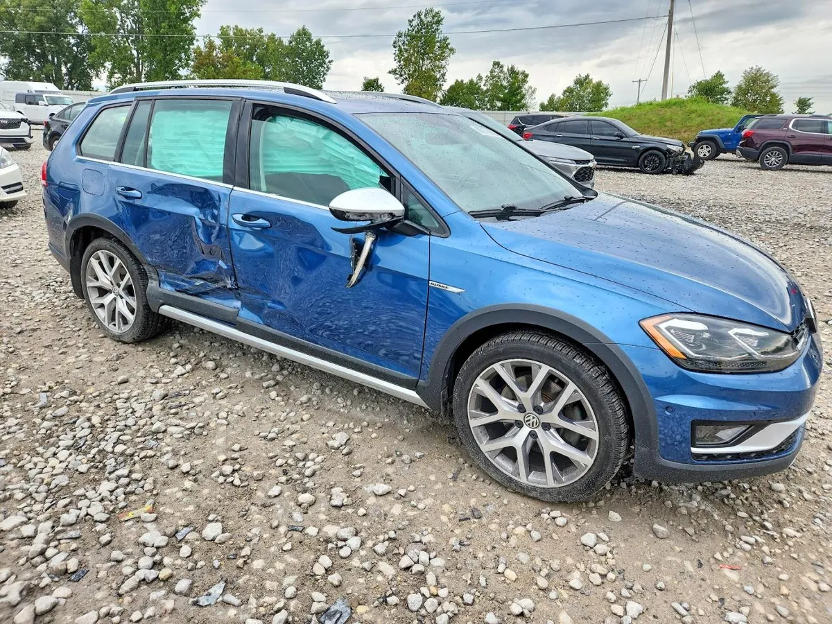 VOLKSWAGEN GOLF ALLTRACK S 2019