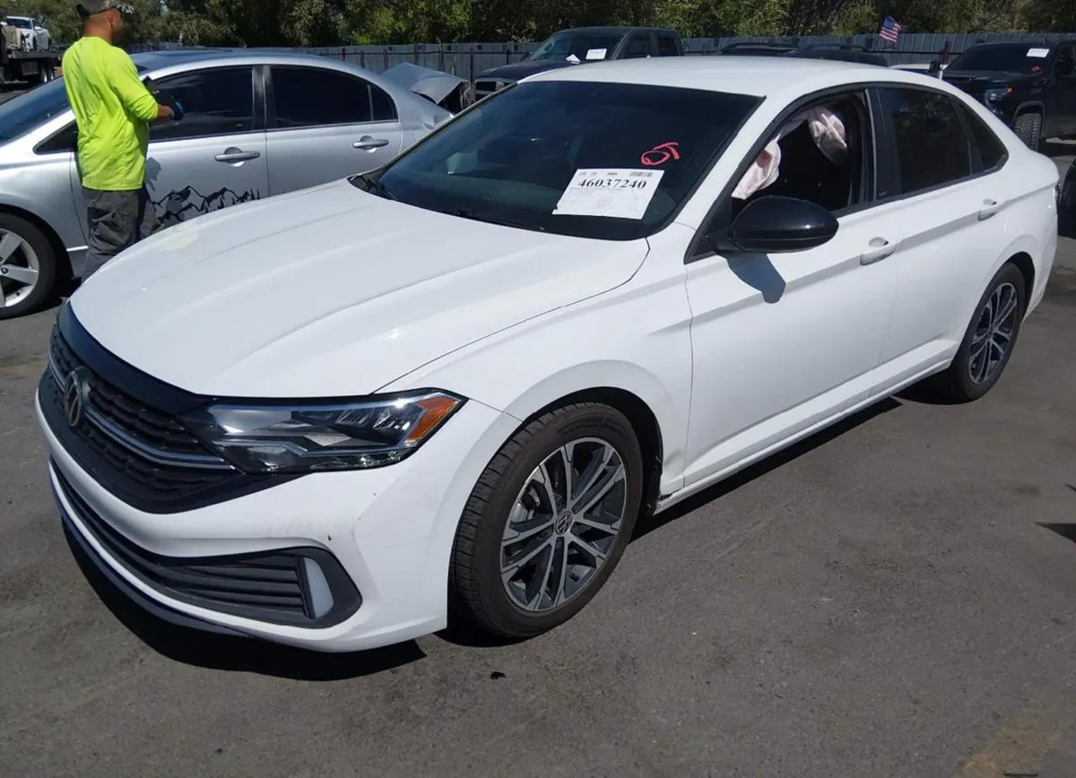 VOLKSWAGEN JETTA 2023