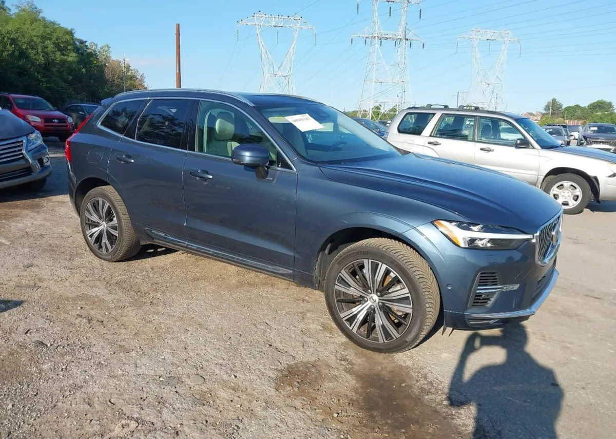 VOLVO XC60 RECHARGE PLUG-IN HYBRID 2023
