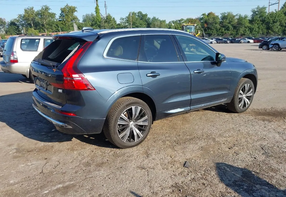 VOLVO XC60 RECHARGE PLUG-IN HYBRID 2023