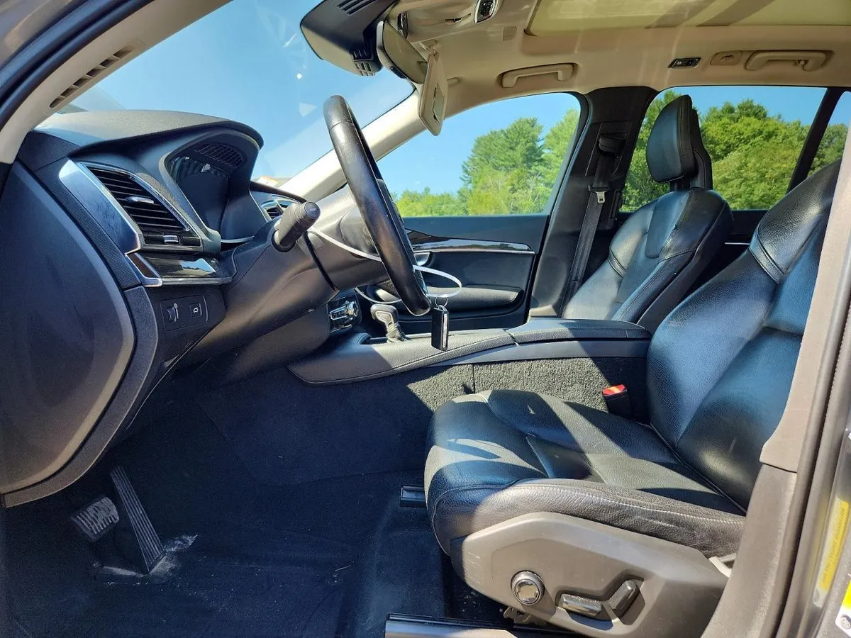 VOLVO XC90 2018