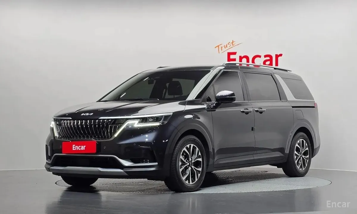 KIA CARNIVAL 2023