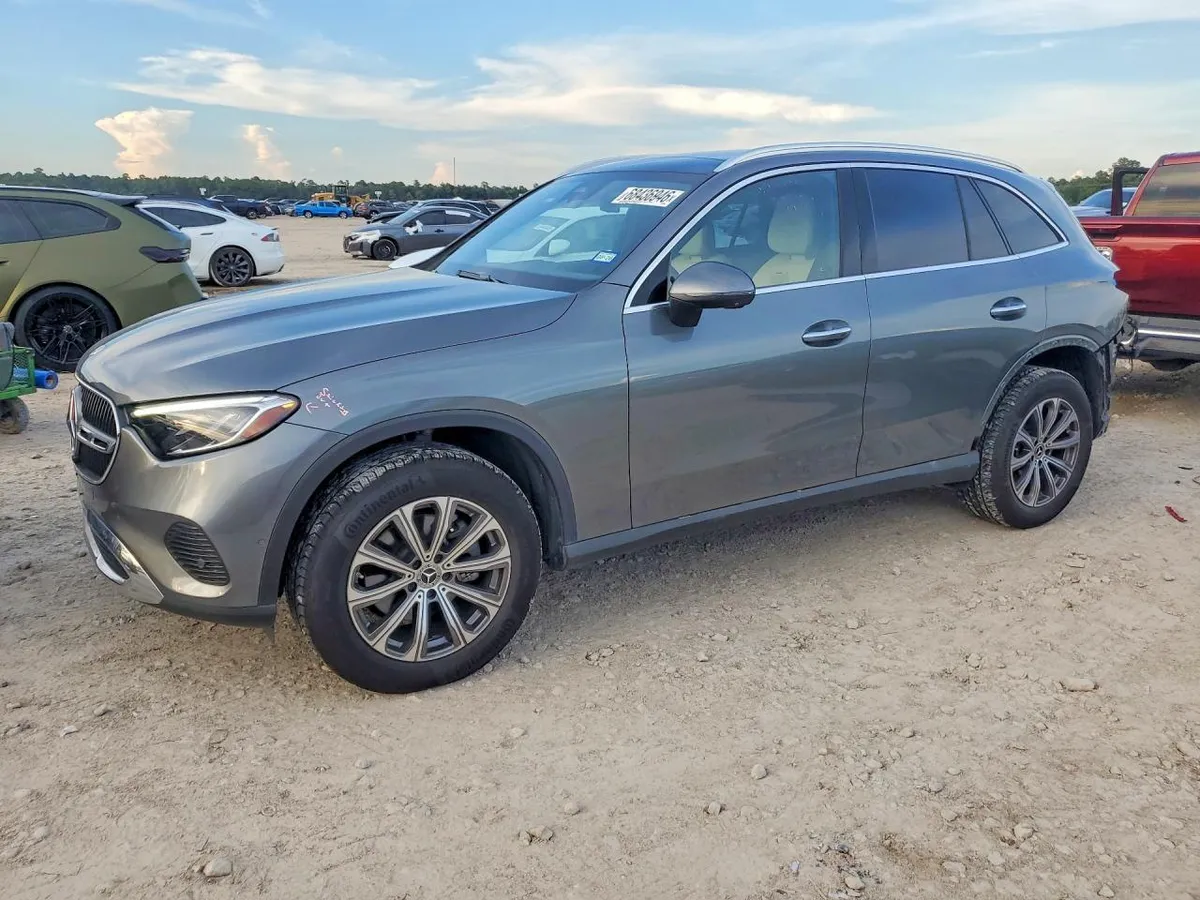 MERCEDES-BENZ GLC-CLASS 2023