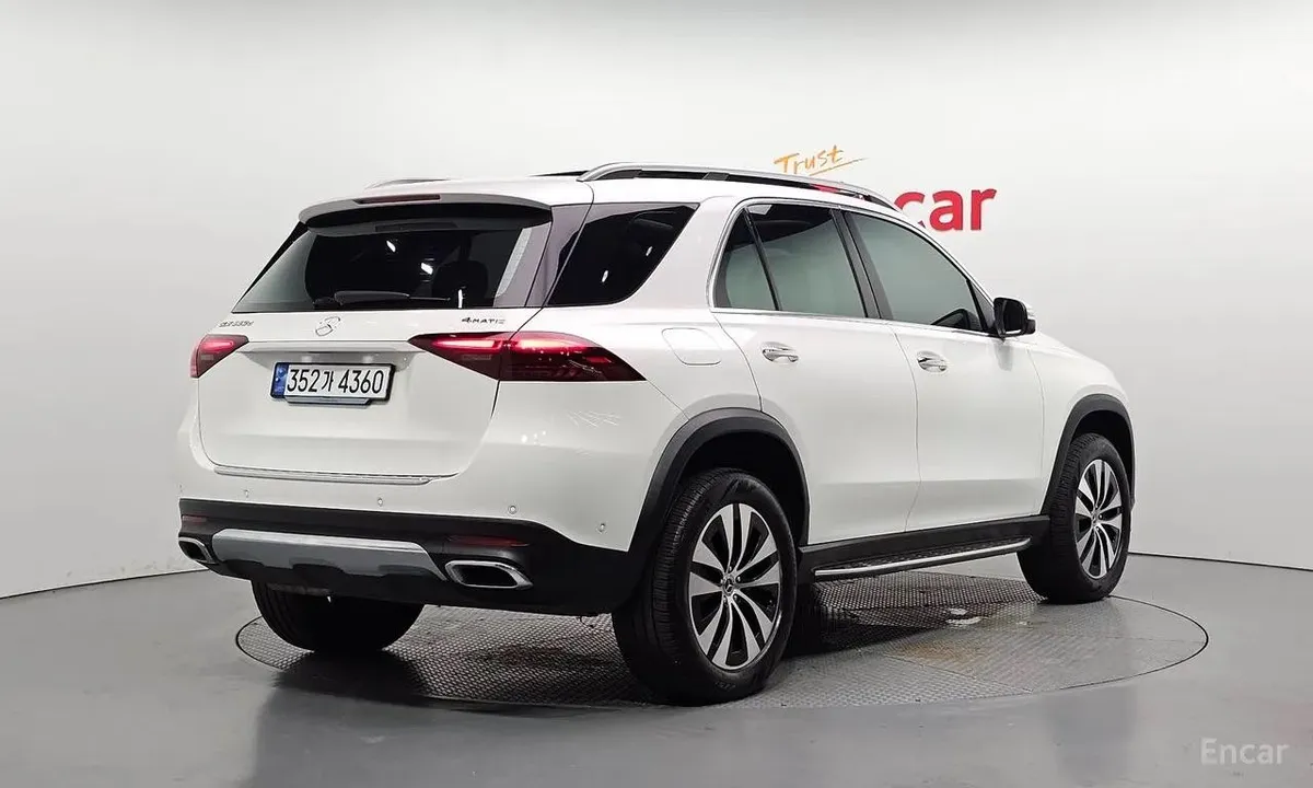 MERCEDES-BENZ GLE300D 4MATIC 2023