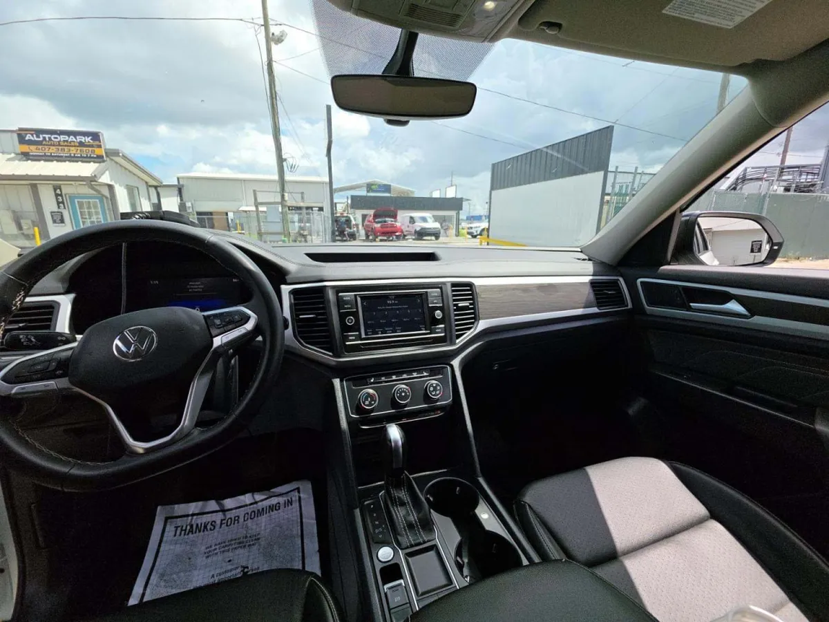 VOLKSWAGEN ATLAS SE 2022