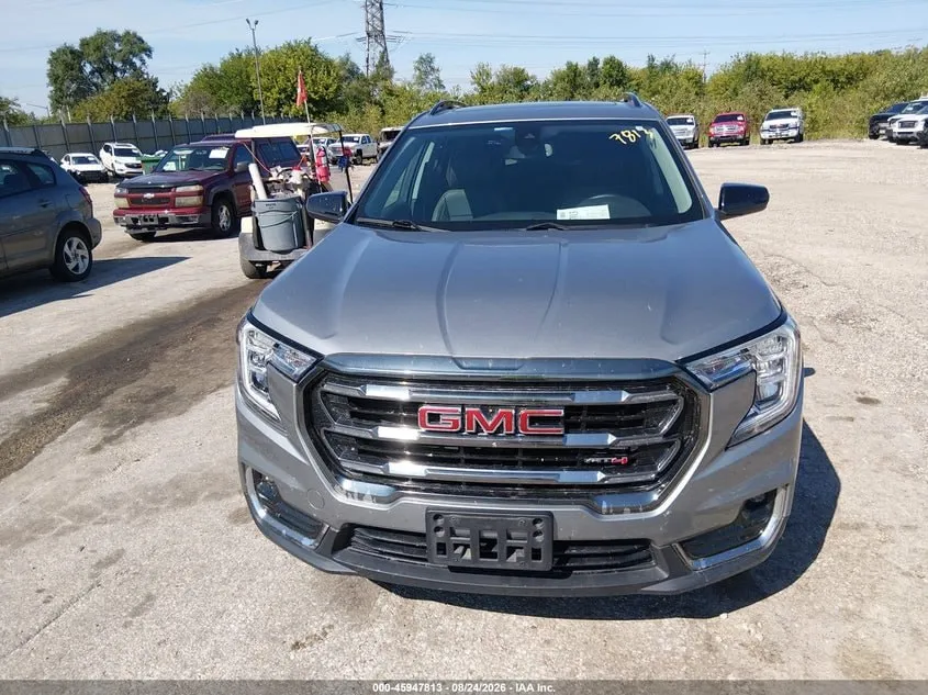 GMC TERRAIN AWD AT4 2023