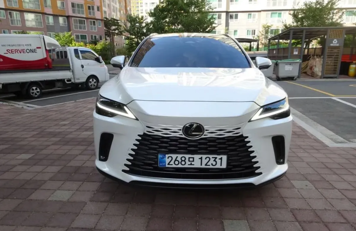 LEXUS RX LUXURY 2025
